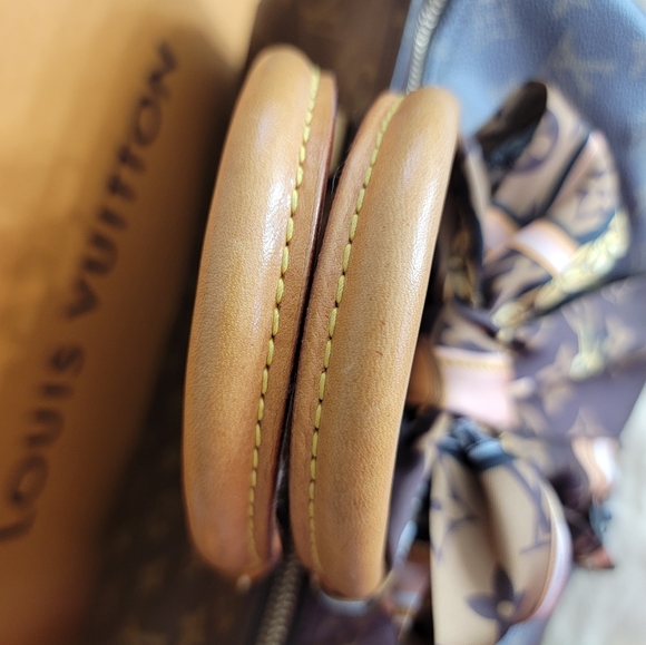 COPY - Authentic Louis Vuitton Monogram Speedy 30 - Picture 10 of 17